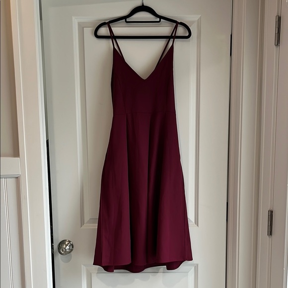 Elia•Cher Dresses & Skirts - Elegant Burgundy Dress